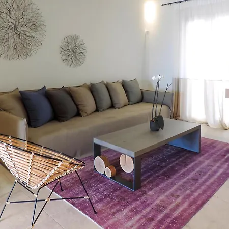 ヴィラ Luxury Mykonos Stunning Seaviews 4 Bedrooms Jacuzzi Agia Sofia トゥルロス